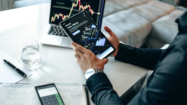 How is Technology Reshaping Marketing Strategies in the UK?